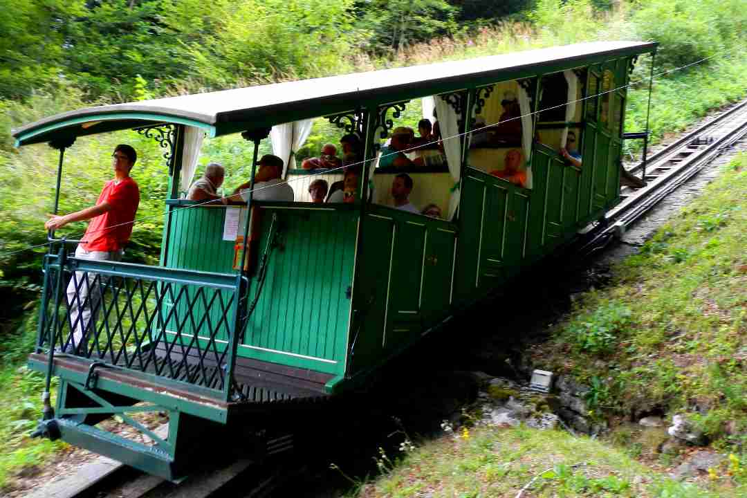 Le Funiculaire des Capucins